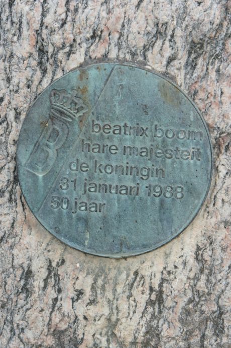 Gedenkplaquette Beatrixboom